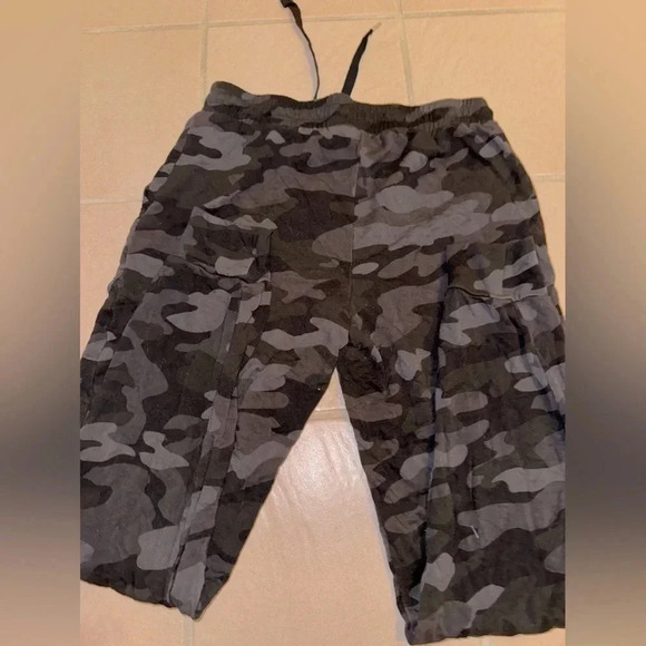 Soma WKND Soft Brushed Terry Jogger, black gray camo size XS - Picture 7 of 14